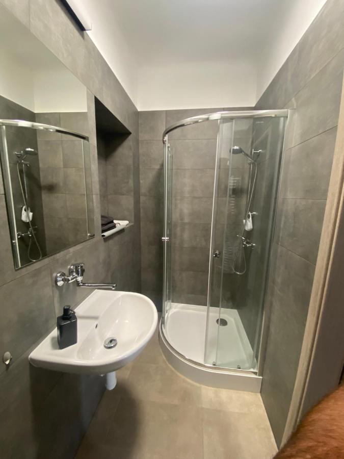 Cerna Ruze - Apartman 3 เปิลเซน ภายนอก รูปภาพ